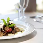 Baia Madeira Hotel