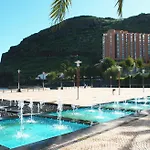 Baia Madeira Hotel Ξενοδοχείο 4*