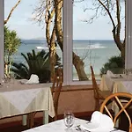 Baia Madeira Hotel Ξενοδοχείο 4*