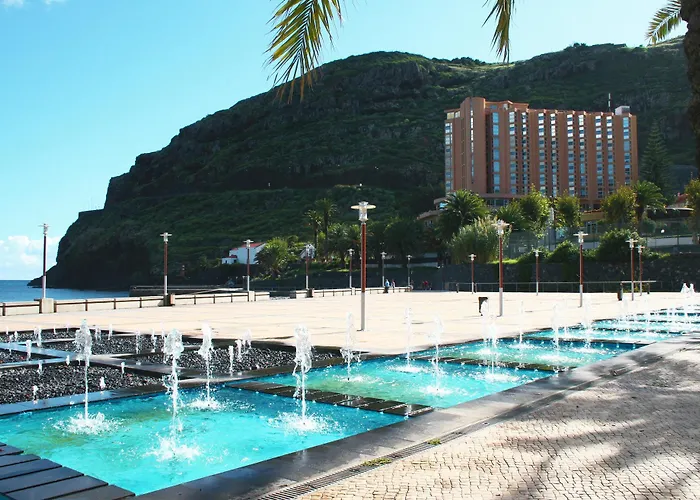 Dom Pedro Madeira Hotel 4*