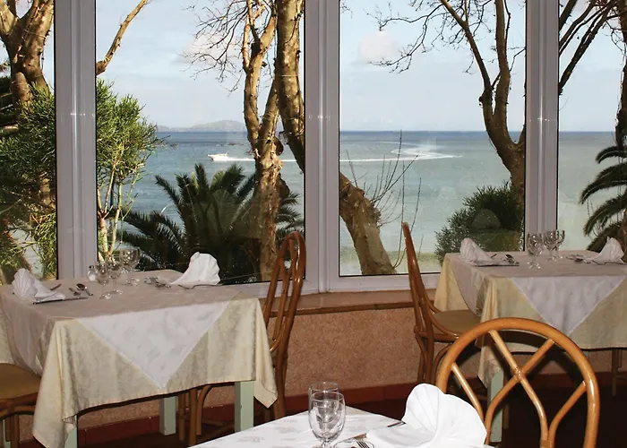 Dom Pedro Madeira Hotel 4*