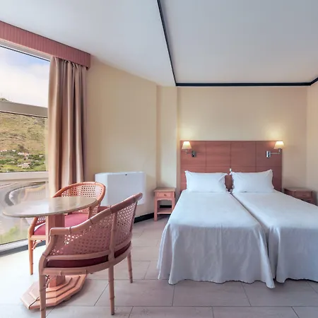 Dom Pedro Madeira 4* Machico (Madeira)