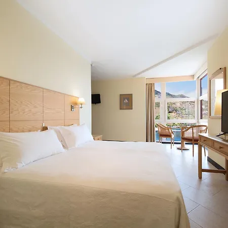 多姆佩德罗马德拉酒店