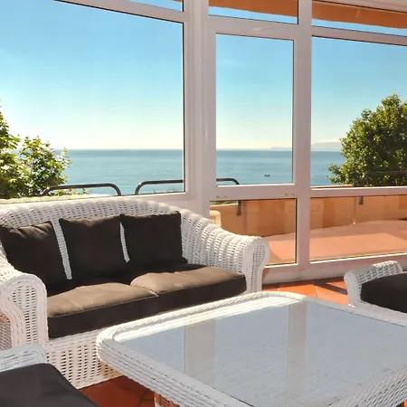 Baia Madeira Hotel 4*