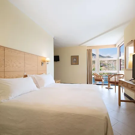 Hotel Baia Madeira 4*