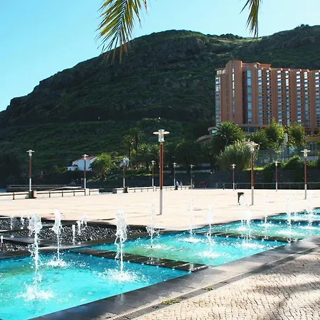 מלון Dom Pedro Madeira 4*