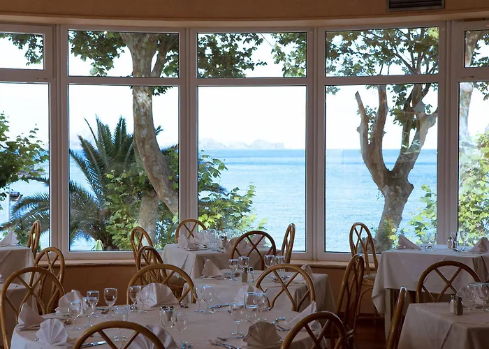 Hotel Dom Pedro Madeira 4*