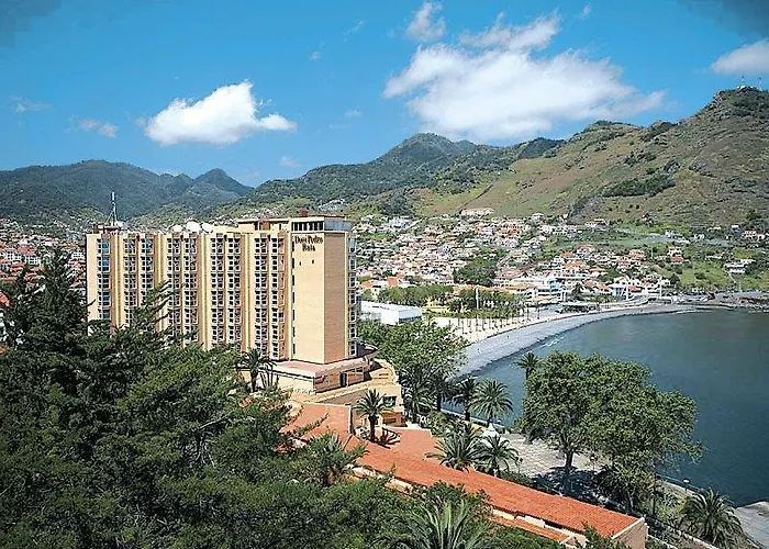 Hotel Dom Pedro Madeira 4*