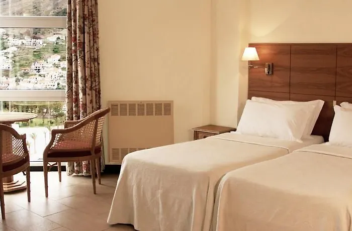 Hotel Dom Pedro Madeira 4*