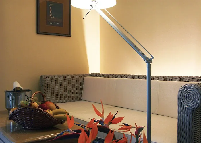 多姆佩德罗马德拉酒店 4*